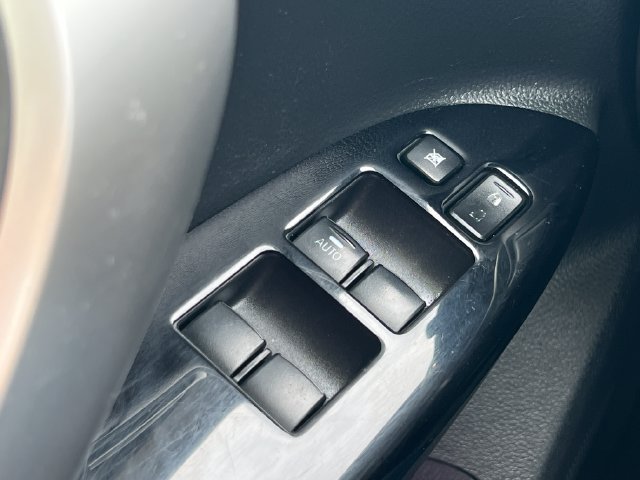 Used 2022 Mitsubishi Eclipse Cross LE AWD/4WD image 26