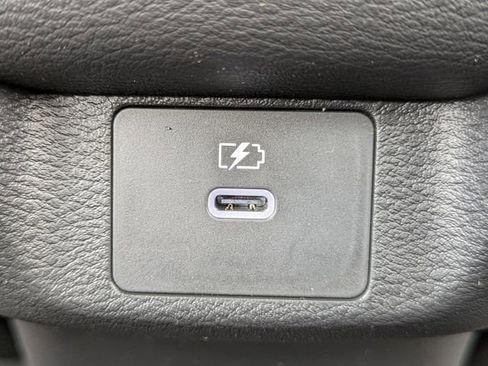 New 2025 Nissan Versa SR w/ Lighting Package image 20