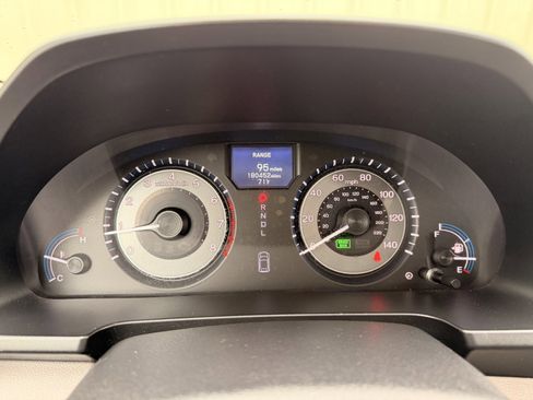 Used 2013 Honda Odyssey Touring image 29