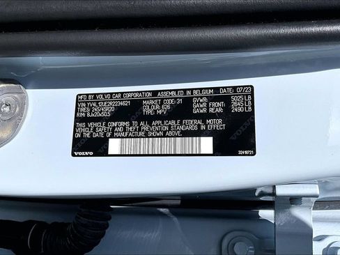 Used 2024 Volvo XC40 B5 Plus w/ Protection Package Premier AWD/4WD image 44