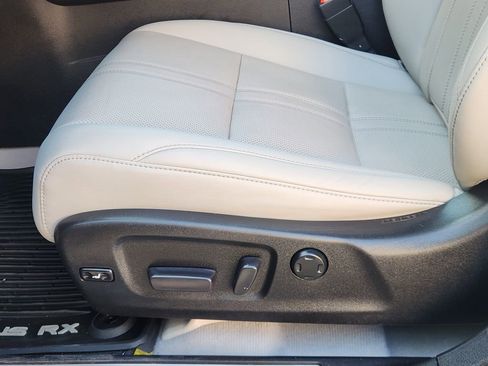 Used 2019 Lexus RX 350 FWD w/ Luxury Package image 24