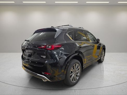 Certified 2025 MAZDA CX-5 Signature AWD/4WD image 6
