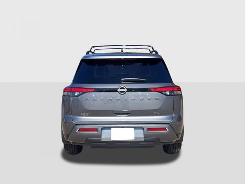 New 2026 Nissan Pathfinder SL FWD image 7