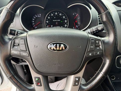 Used 2014 Kia Sorento SX FWD image 33