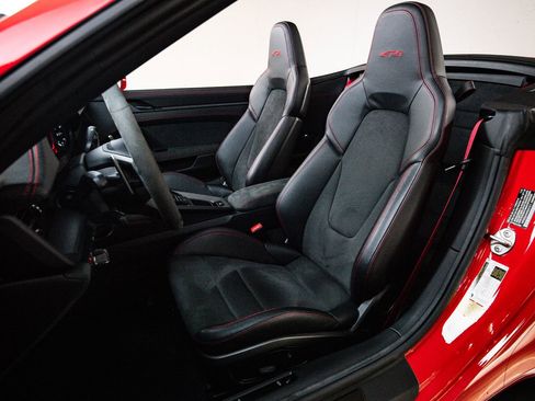 Certified 2023 Porsche 911 Carrera GTS RWD image 5
