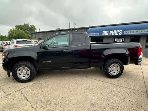 Used 2016 Chevrolet Colorado W/T w/ WT Convenience Package RWD image 4