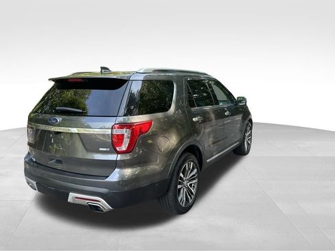 Used 2016 Ford Explorer Platinum AWD/4WD image 5