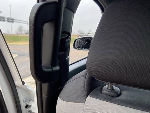 Used 2025 Toyota Tacoma SR5 image 51