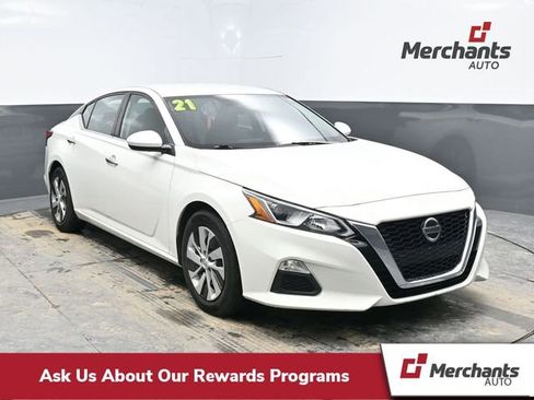 Used 2021 Nissan Altima 2.5 S image 1