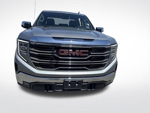 Used 2025 GMC Sierra 1500 SLT AWD/4WD image 9