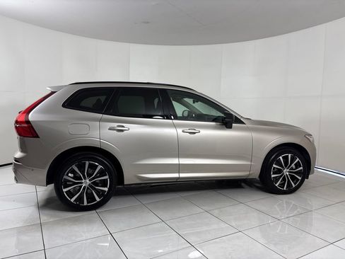 Used 2023 Volvo XC60 B5 Plus w/ Protection Package Premier AWD/4WD image 6