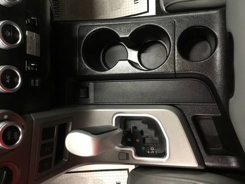 Used 2016 Toyota Sequoia Limited image 65