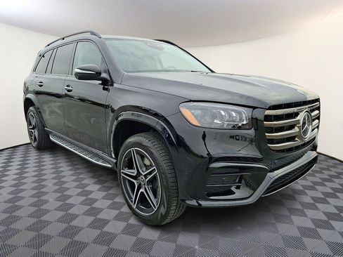 Used 2026 Mercedes-Benz GLS 450 4MATIC image 7