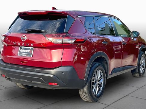 Used 2021 Nissan Rogue S FWD image 13