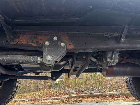 Used 1990 Ford Bronco Custom image 81