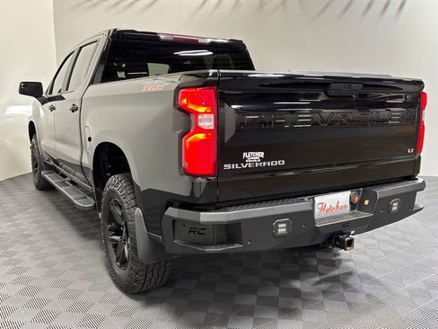 Used 2019 Chevrolet Silverado 1500 LT Trail Boss w/ Convenience Package AWD/4WD image 3