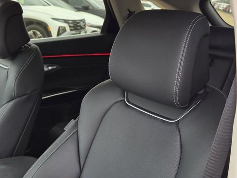 New 2026 Genesis GV70 2.5T image 19