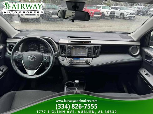 Used 2018 Toyota RAV4 XLE image 26