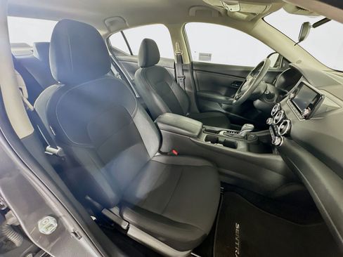 Used 2025 Nissan Sentra S w/ Trunk Package image 28