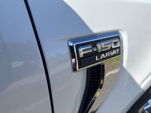 Used 2023 Ford F150 Lariat w/ Equipment Group 502A High image 8