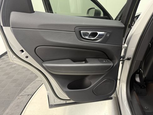 Certified 2023 Volvo XC60 B5 Plus w/ Protection Package Premier image 24