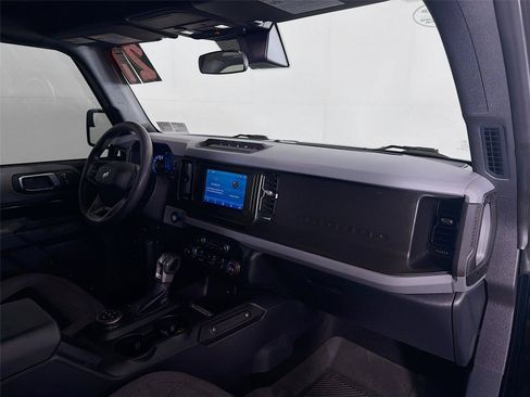Used 2021 Ford Bronco 2-Door w/ Sasquatch Package AWD/4WD image 29