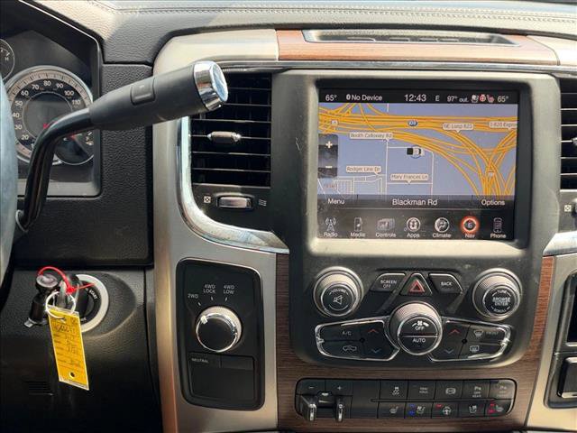 Used 2017 RAM 3500 Laramie w/ Convenience Group AWD/4WD image 12