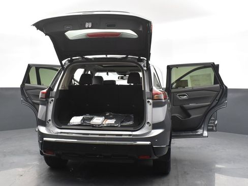 New 2026 Nissan Rogue Platinum w/ Platinum Premium Package image 36