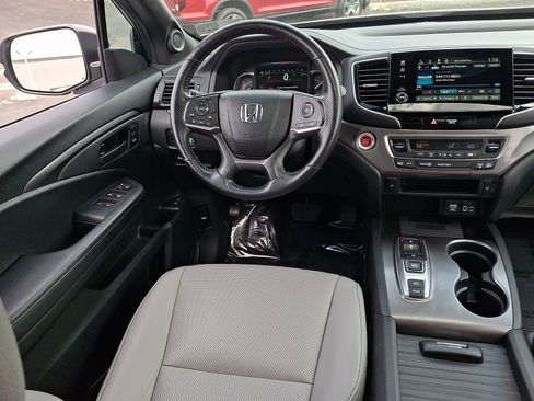 Used 2023 Honda Passport EX-L image 10