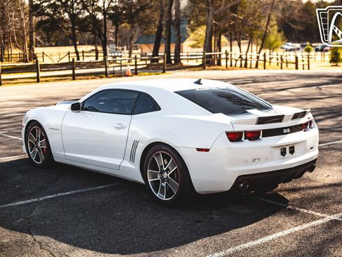 Used 2010 Chevrolet Camaro SS w/ RS Package image 27