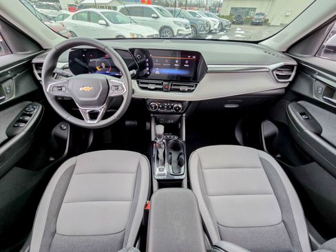 Used 2026 Chevrolet TrailBlazer LT w/ Convenience Package image 40