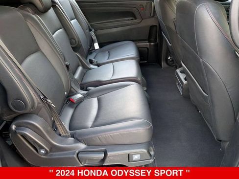 Used 2024 Honda Odyssey Sport image 33