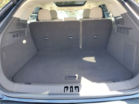 Certified 2023 Lincoln Nautilus Reserve image 8