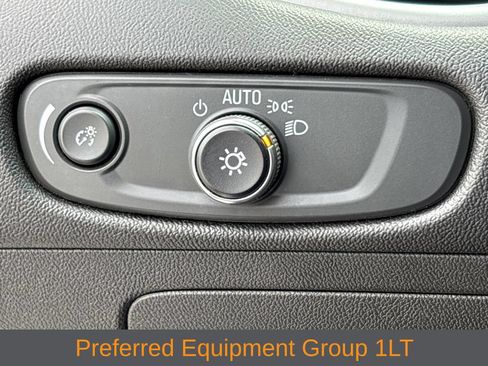 Used 2024 Chevrolet Malibu LT FWD image 7