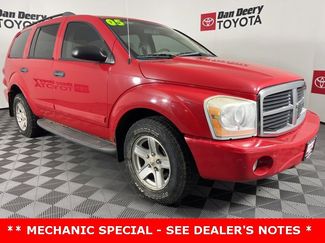 Used 2005 Dodge Durango SLT image 1