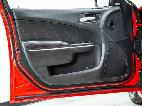 Used 2020 Dodge Charger GT RWD image 37