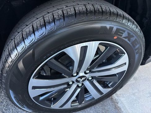 New 2026 Mitsubishi Outlander Sport SE image 12