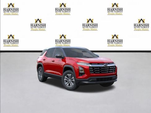 New 2026 Chevrolet Equinox LT w/ Convenience Package II AWD/4WD image 1