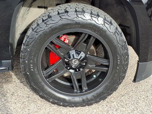 Used 2019 Chevrolet Tahoe Premier image 10