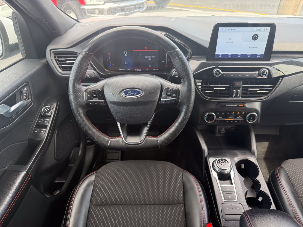 Certified 2025 Ford Escape ST-Line Select AWD/4WD image 20