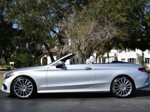 Used 2017 Mercedes-Benz C 300 Cabriolet image 3