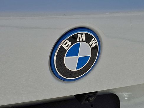 Used 2025 BMW X5 xDrive50e AWD/4WD image 34