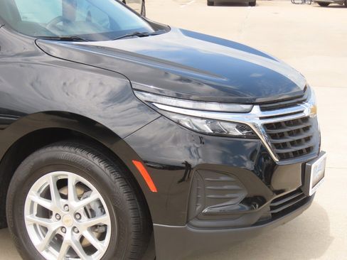 Used 2024 Chevrolet Equinox LS w/ LS Convenience Package FWD image 6