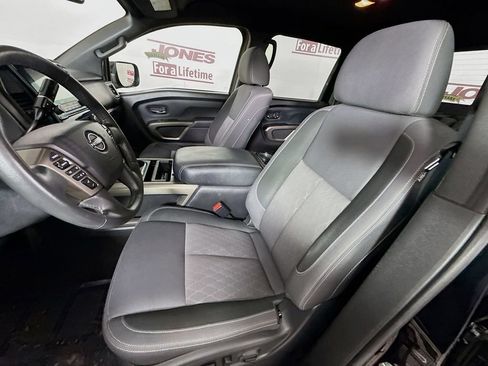 Certified 2024 Nissan Titan SV w/ SV Bronze Edition Package AWD/4WD image 25