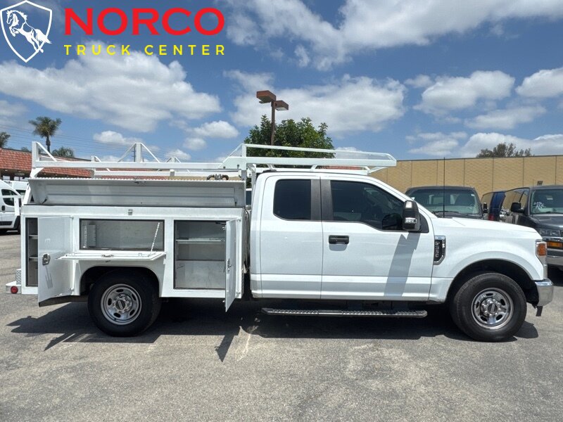 Used 2022 Ford F350 XL w/ Power Equipment Group RWD image 2