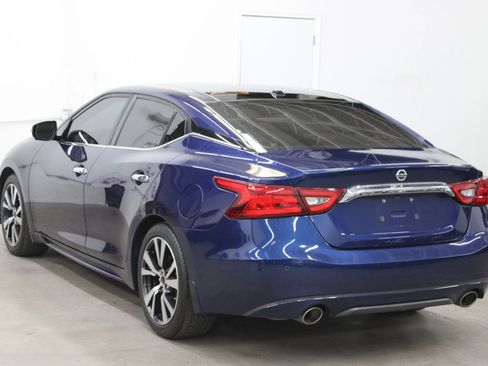 Used 2017 Nissan Maxima Platinum image 4