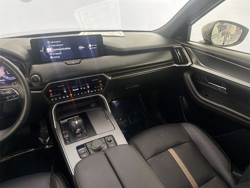 Used 2025 MAZDA CX-90 3.3 Turbo w/ Premium Plus Pkg image 22