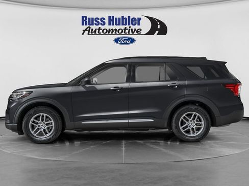 New 2026 Ford Explorer Active w/ Active Comfort Package AWD/4WD image 3