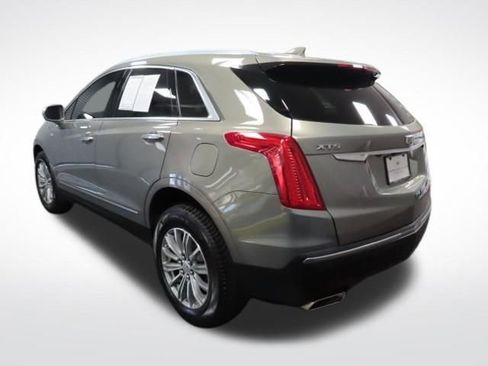 Used 2019 Cadillac XT5 Luxury image 3