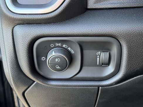 New 2026 RAM 2500 Big Horn AWD/4WD image 27